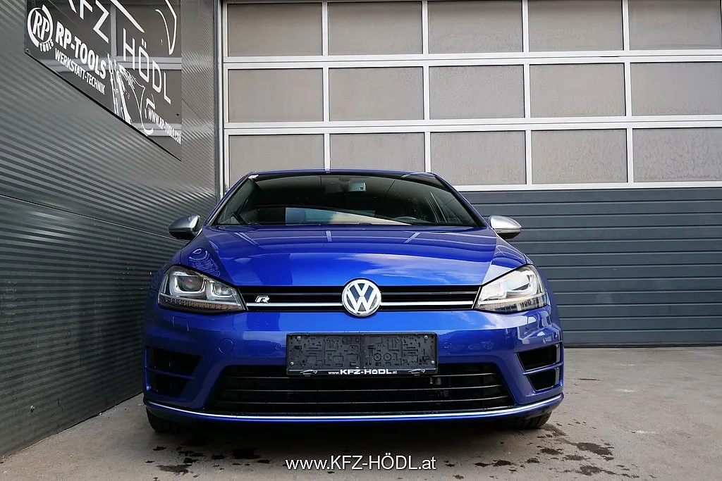 Volkswagen Golf R 2,0 TSI Image 3