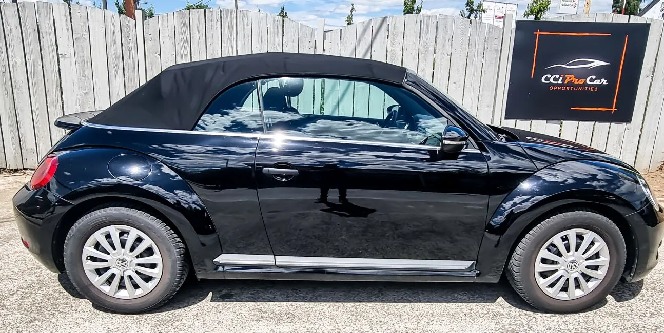 Volkswagen Beetle Cabriolet 12 tsi  Image 6