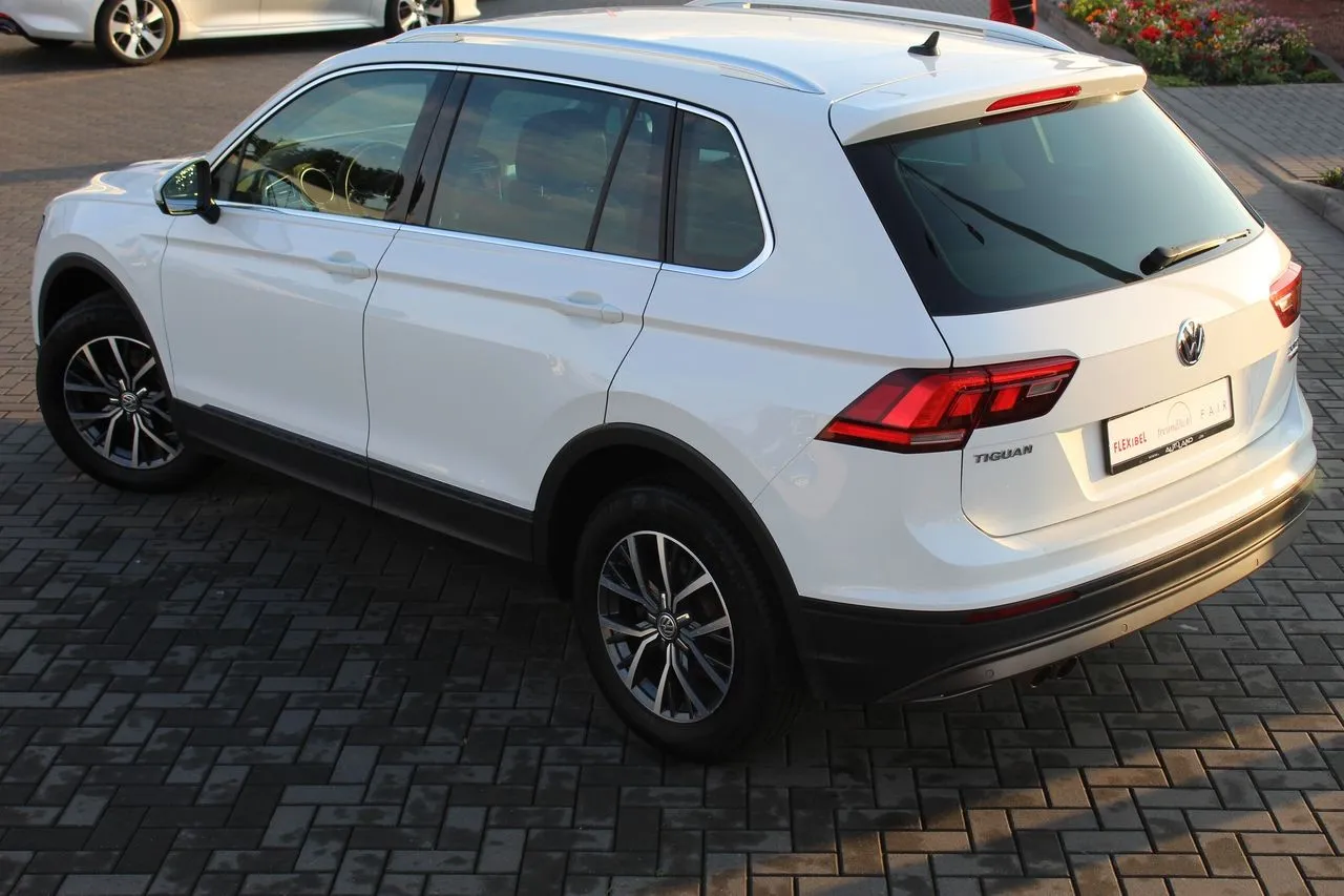 Volkswagen Tiguan 2.0 TDI 4M Comfortline...  Image 8