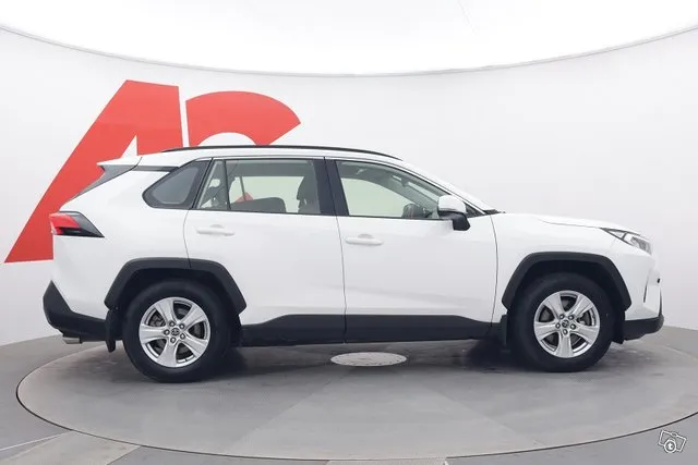 Toyota RAV4 2,0 VVT-iE Active Multidrive S - / Navi / Koukku / Tutkat / Lohkolämmitin / Toyota approved auto / Adaptiivinen cruise / Kamera / Image 6