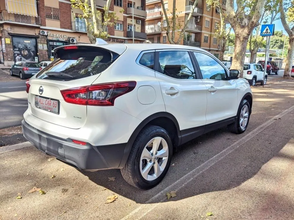 NISSAN Qashqai 1.5 dCi 115 CV DCT Business Image 3