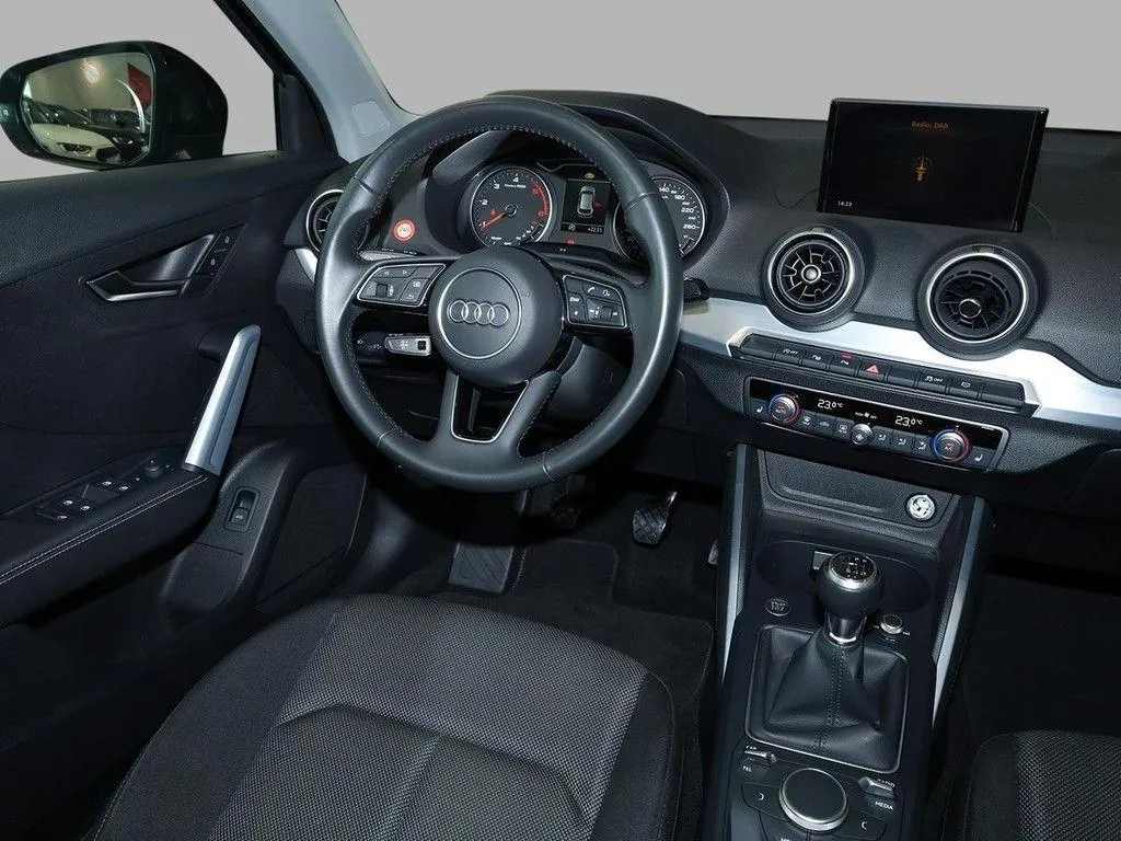 AUDI Q2 30 TDI Admired Image 6